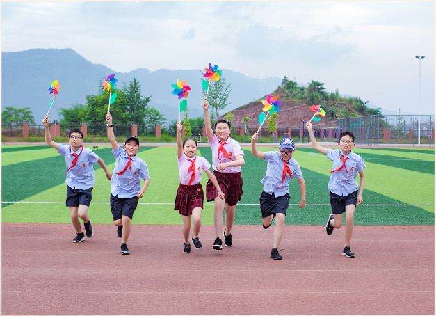 奔跑的少年小学毕业集锦